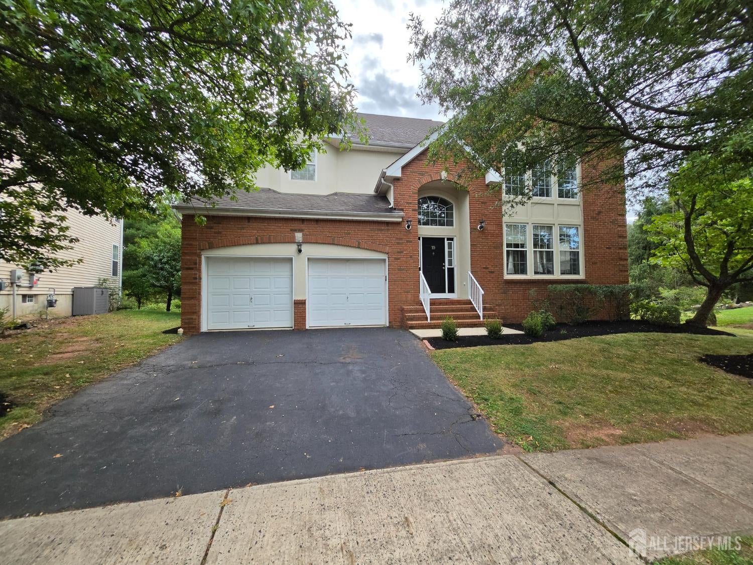 19 Goldenrod Dr, Montgomery, NJ 08502 photo