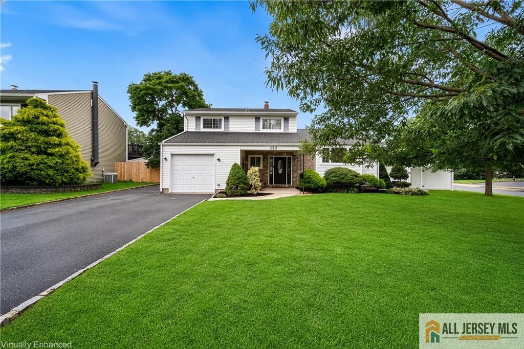 122 Benart Pl, Middlesex, NJ 08846