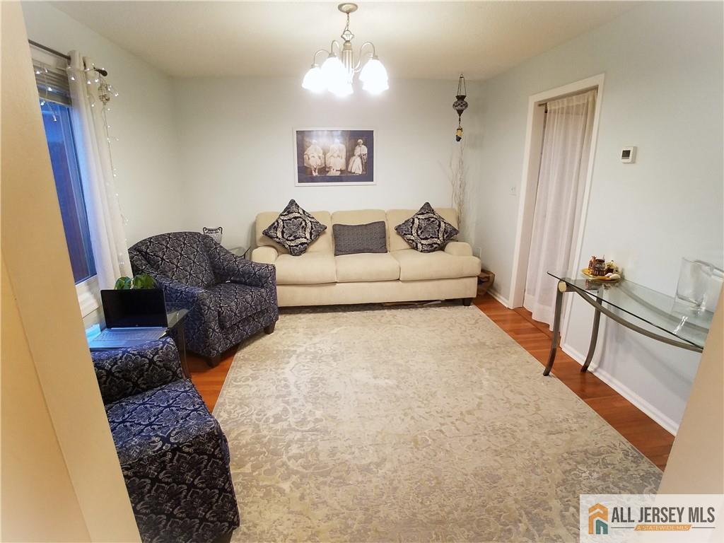53 Regal Dr, North Brunswick, NJ 08852 photo