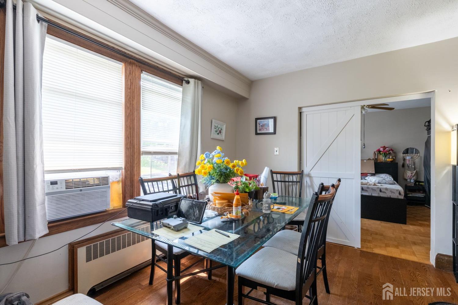 73 Nichol Ave, New Brunswick, NJ 08901 photo