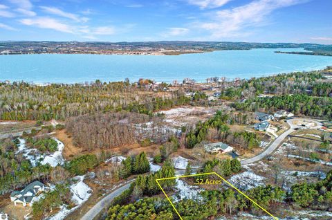  in Traverse City MI 7857 Bingham Ridge Drive.jpg