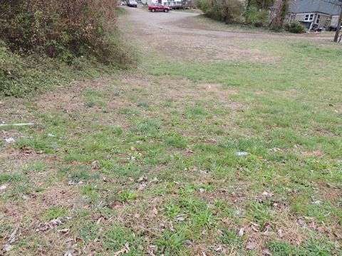 Unimproved Land in Frankfort KY 002 Main Street.jpg