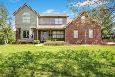 Single Family Residence in Frankfort KY 101 Frances Drive.jpg