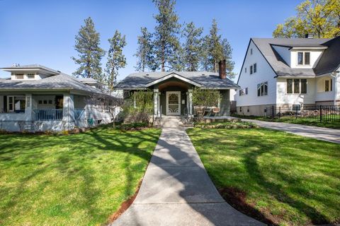 Single Family Residence in Spokane WA 2417 S Manito Blvd.jpg
