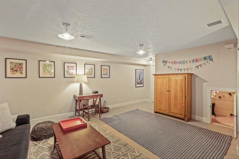 Single Family Residence in Spokane WA 10803 S Freya Rd 36.jpg