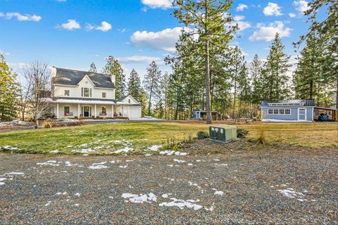 Single Family Residence in Spokane WA 10803 S Freya Rd 6.jpg