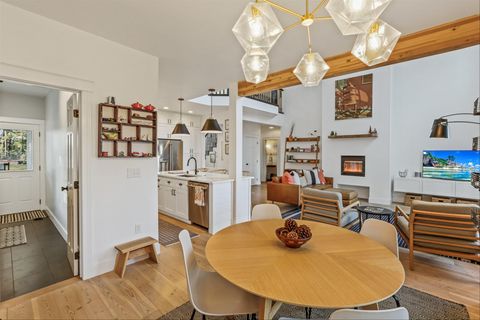 Single Family Residence in Spokane WA 10803 S Freya Rd 18.jpg