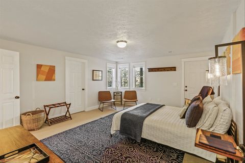 Single Family Residence in Spokane WA 10803 S Freya Rd 39.jpg
