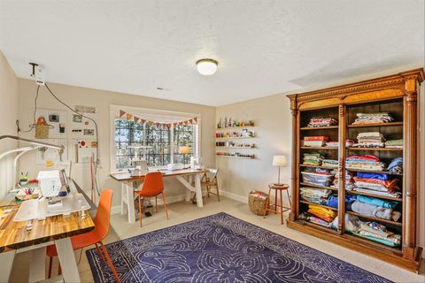 Single Family Residence in Spokane WA 10803 S Freya Rd 43.jpg