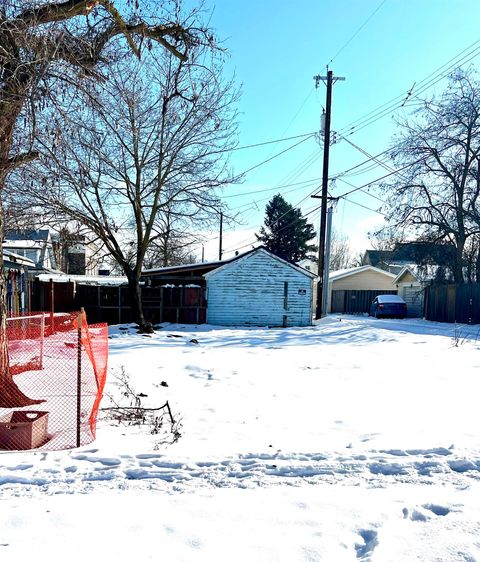  in Spokane WA 1518 N Adams St.jpg
