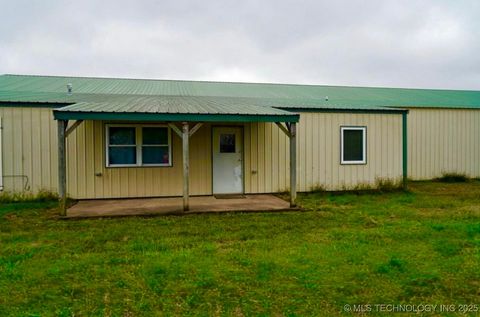 Single Family Residence in Morris OK 16100 Ash Road.jpg