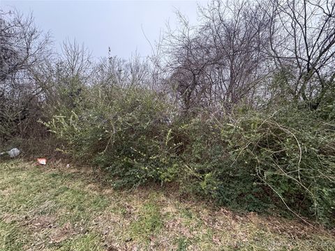 Unimproved Land in Muskogee OK 1699 N 20th Street.jpg