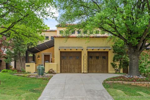 Single Family Residence in Tulsa OK 1581 E 22nd Street.jpg