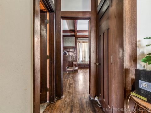 Single Family Residence in Okmulgee OK 820 N Grand Avenue 25.jpg