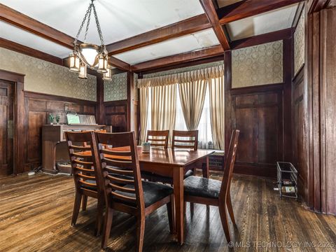 Single Family Residence in Okmulgee OK 820 N Grand Avenue 18.jpg
