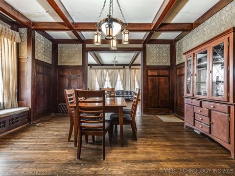 Single Family Residence in Okmulgee OK 820 N Grand Avenue 20.jpg