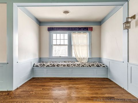 Single Family Residence in Okmulgee OK 820 N Grand Avenue 43.jpg