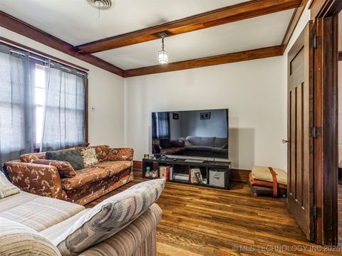 Single Family Residence in Okmulgee OK 820 N Grand Avenue 49.jpg