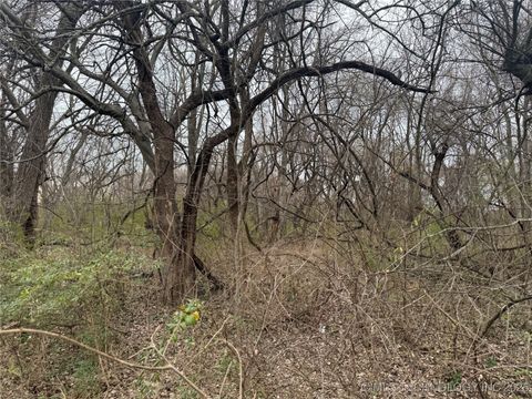 Unimproved Land in Muskogee OK 126 Sandow Street.jpg