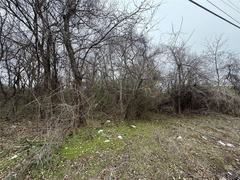 Unimproved Land in Muskogee OK 2280 Washington Avenue.jpg