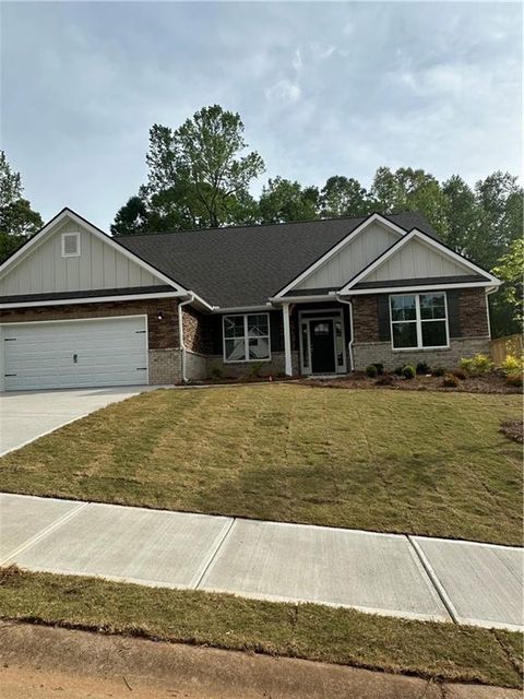 Single Family Residence in Villa Rica GA 3006 Fairway Drive.jpg