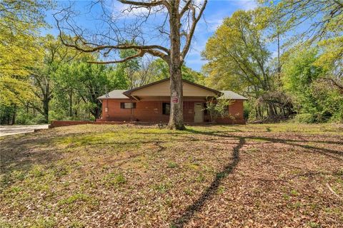 Single Family Residence in Griffin GA 1317 S Lee Street.jpg