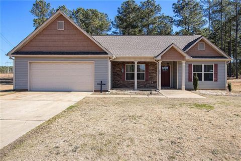 Single Family Residence in Barnesville GA 123 Needleleaf Court.jpg