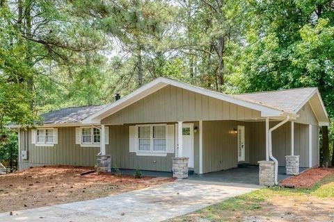 Single Family Residence in Acworth GA 2279 Hickory Grove Road.jpg