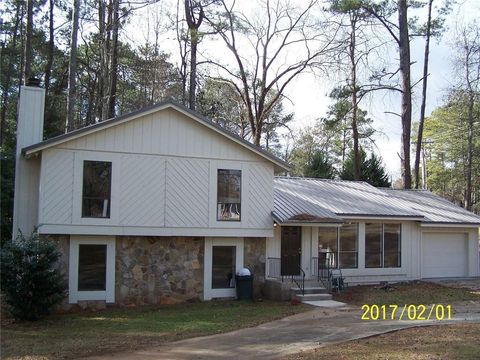 Single Family Residence in Kennesaw GA 3447 Stonewall Drive.jpg