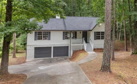 Single Family Residence in Villa Rica GA 3191 Lakeview Parkway.jpg