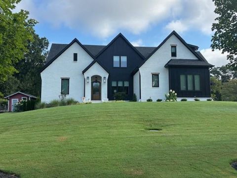 Single Family Residence in Alpharetta GA 192 Upshaw Drive.jpg
