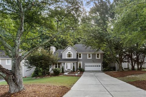 Single Family Residence in Alpharetta GA 1867 N Creek Circle.jpg