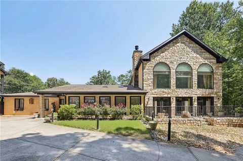 Single Family Residence in Roswell GA 1024 Lake Charles Drive.jpg