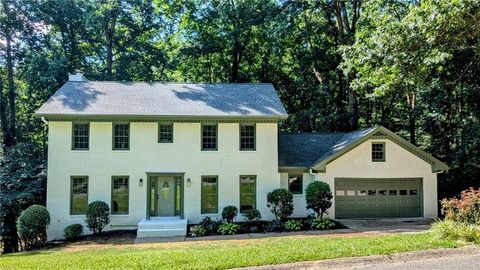 Single Family Residence in Marietta GA 5236 Forest Brook Parkway.jpg