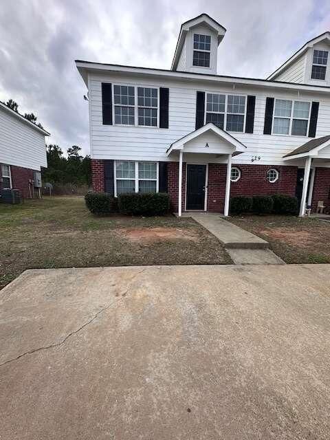 Townhouse in Monroe GA 629 Mill Stone Bluff #A.jpg