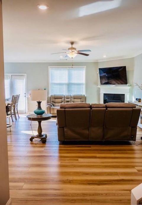 Single Family Residence in Canton GA 513 Forest Lane 11.jpg