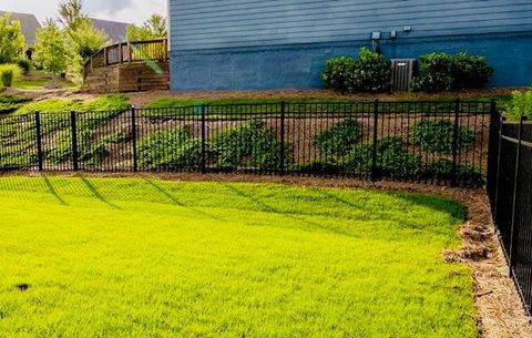 Single Family Residence in Canton GA 513 Forest Lane 36.jpg