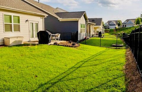 Single Family Residence in Canton GA 513 Forest Lane 35.jpg