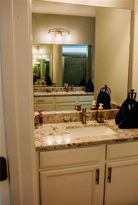 Single Family Residence in Canton GA 513 Forest Lane 23.jpg