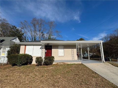 Single Family Residence in Atlanta GA 2043 Chicago Avenue.jpg