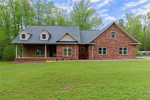 Single Family Residence in Rome GA 204 Rollingwood Circle.jpg