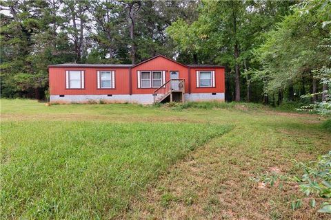 Single Family Residence in Statham GA 1967 Highway 211.jpg
