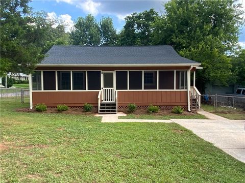 Single Family Residence in Cartersville GA 25 Forrest Lane.jpg