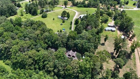 Single Family Residence in Franklin GA 111 Nelson Road.jpg