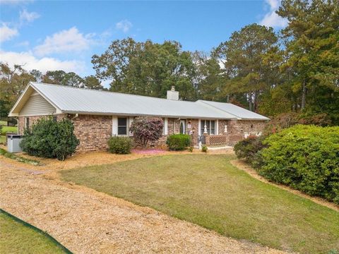 Single Family Residence in Villa Rica GA 7312 Melrose Court.jpg