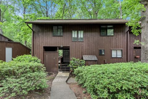 Condominium in Marietta GA 1668 Terrell Ridge Drive.jpg