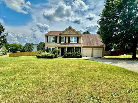 Single Family Residence in Douglasville GA 3605 Longfield Drive.jpg