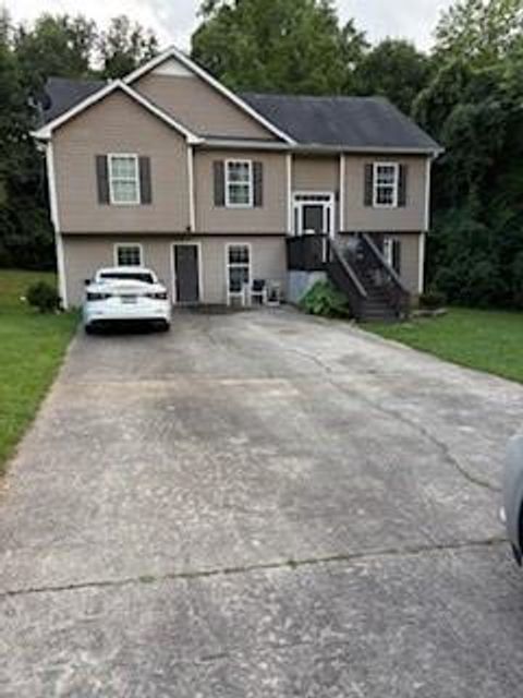 Single Family Residence in Carrollton GA 120 Alfred Drive.jpg