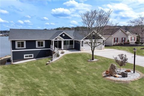 Single Family Residence in Villa Rica GA 2387 Battle Drive.jpg