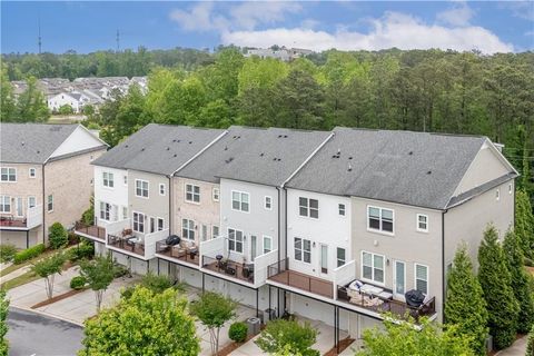 Townhouse in Roswell GA 10200 Windalier Way 6.jpg